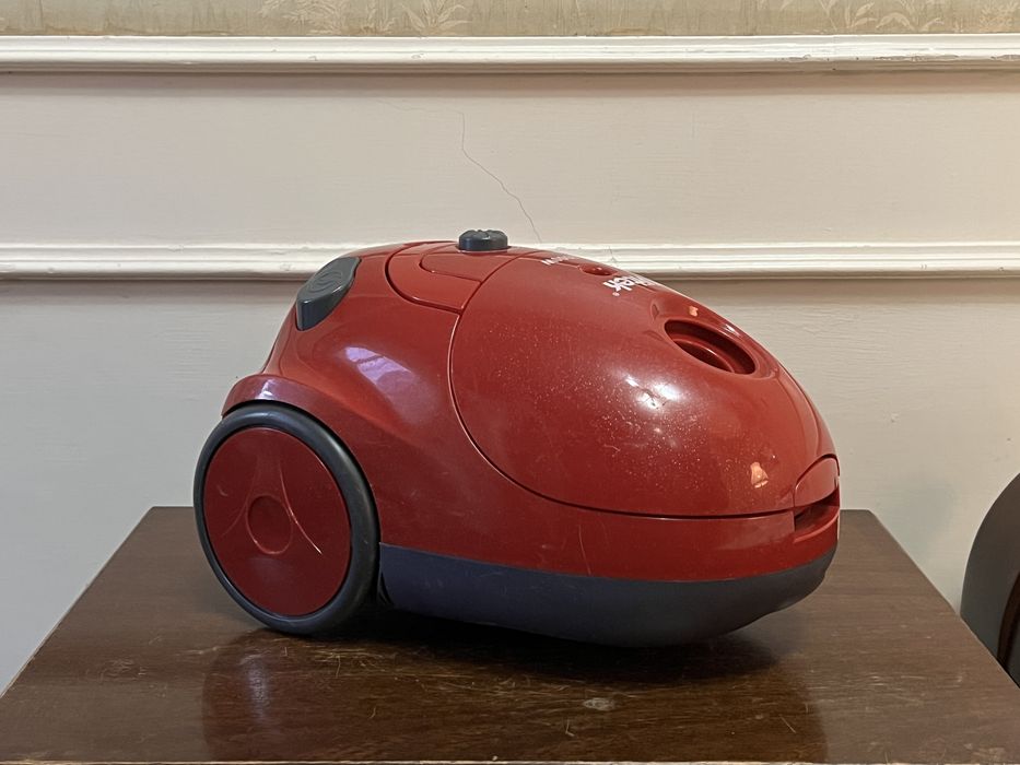 Пылесос Vitek VT2000