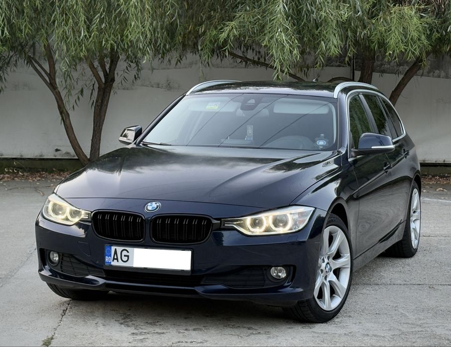 BMW 320D F31 2013.08 - Proprietar Head Up Navi Mare Incalzire Volan