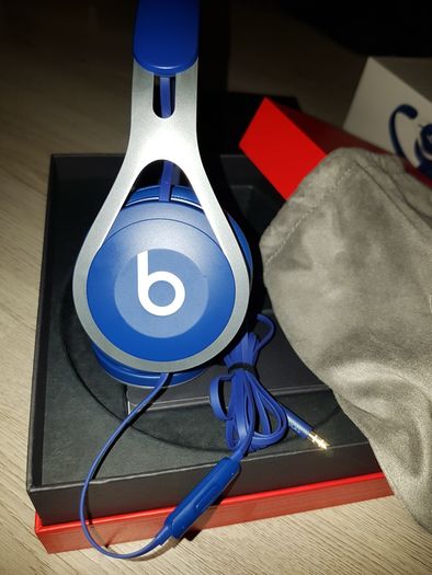 Слушалки Beats by Dre - beats EP On-ear