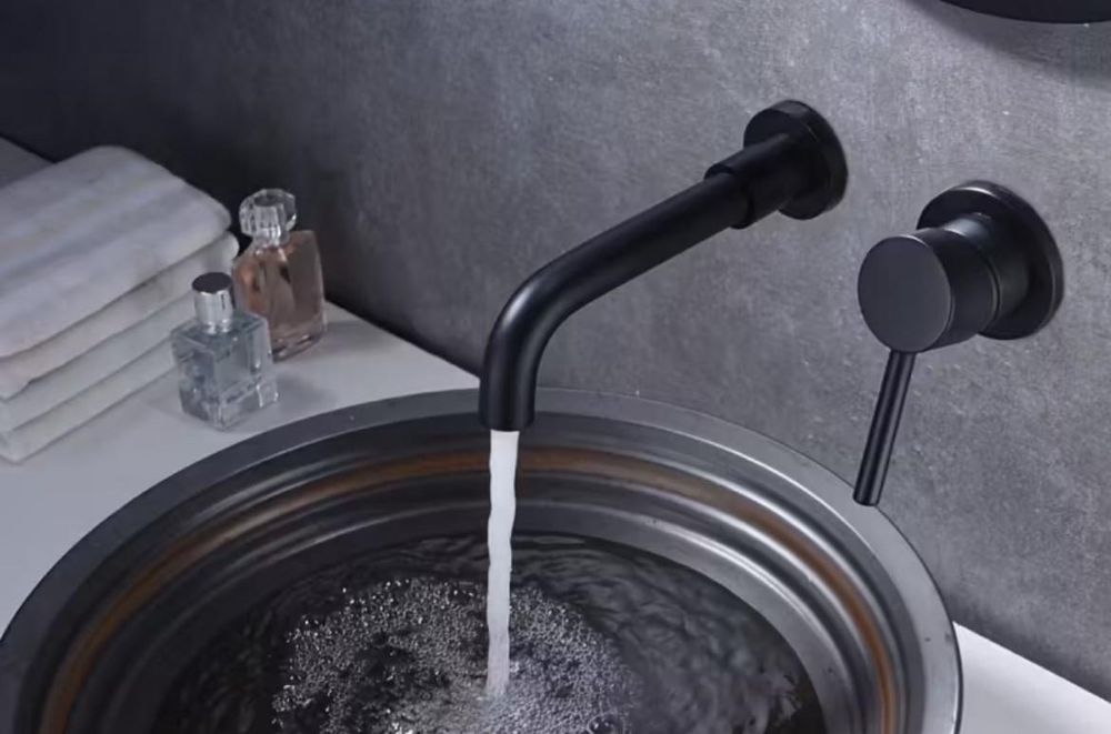 Baterie lavoar perete