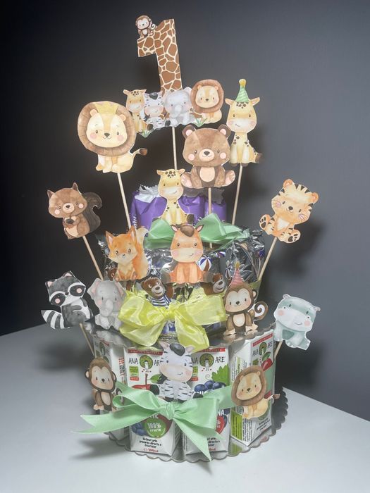 Tortulete din dulciuri ambalate