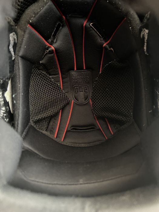 AGV каска размер S