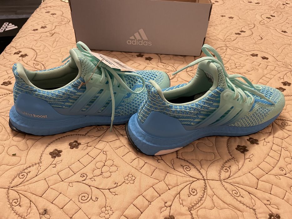 Adidas ultra boost 5.0 DNA
