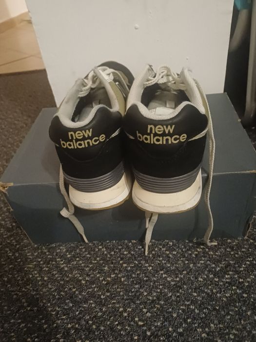 Продавам new balance 574