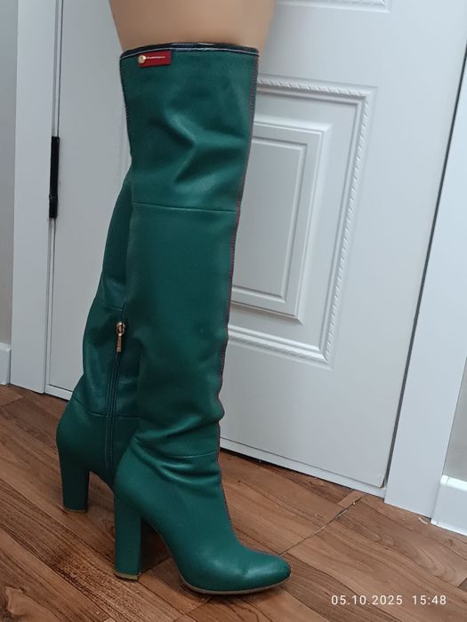 Продам зимние сапоги