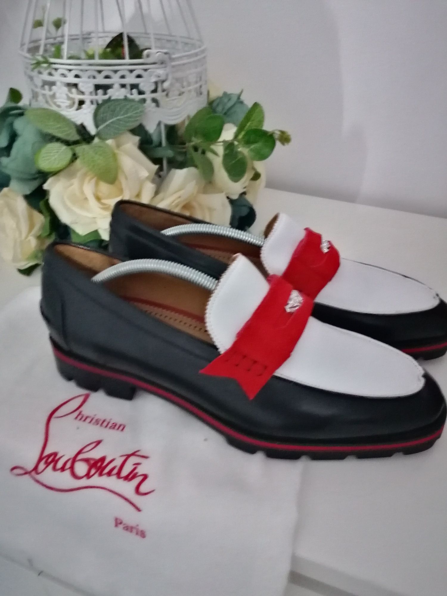 Pantofi Christian Louboutin