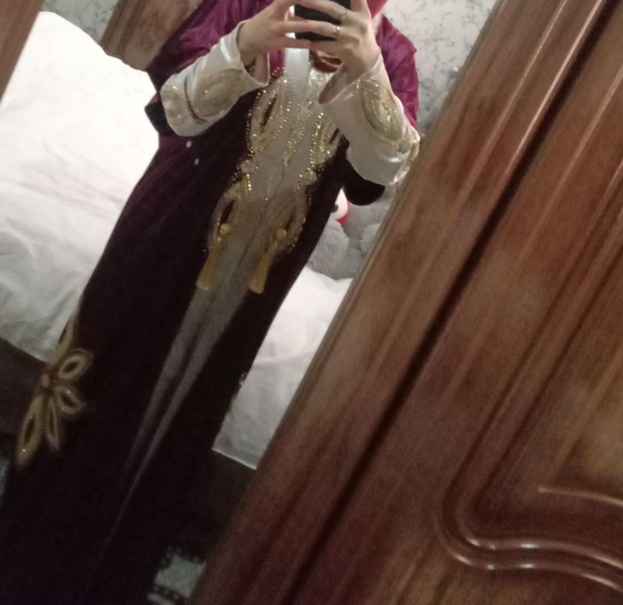 Abaya ayollar kiymi
