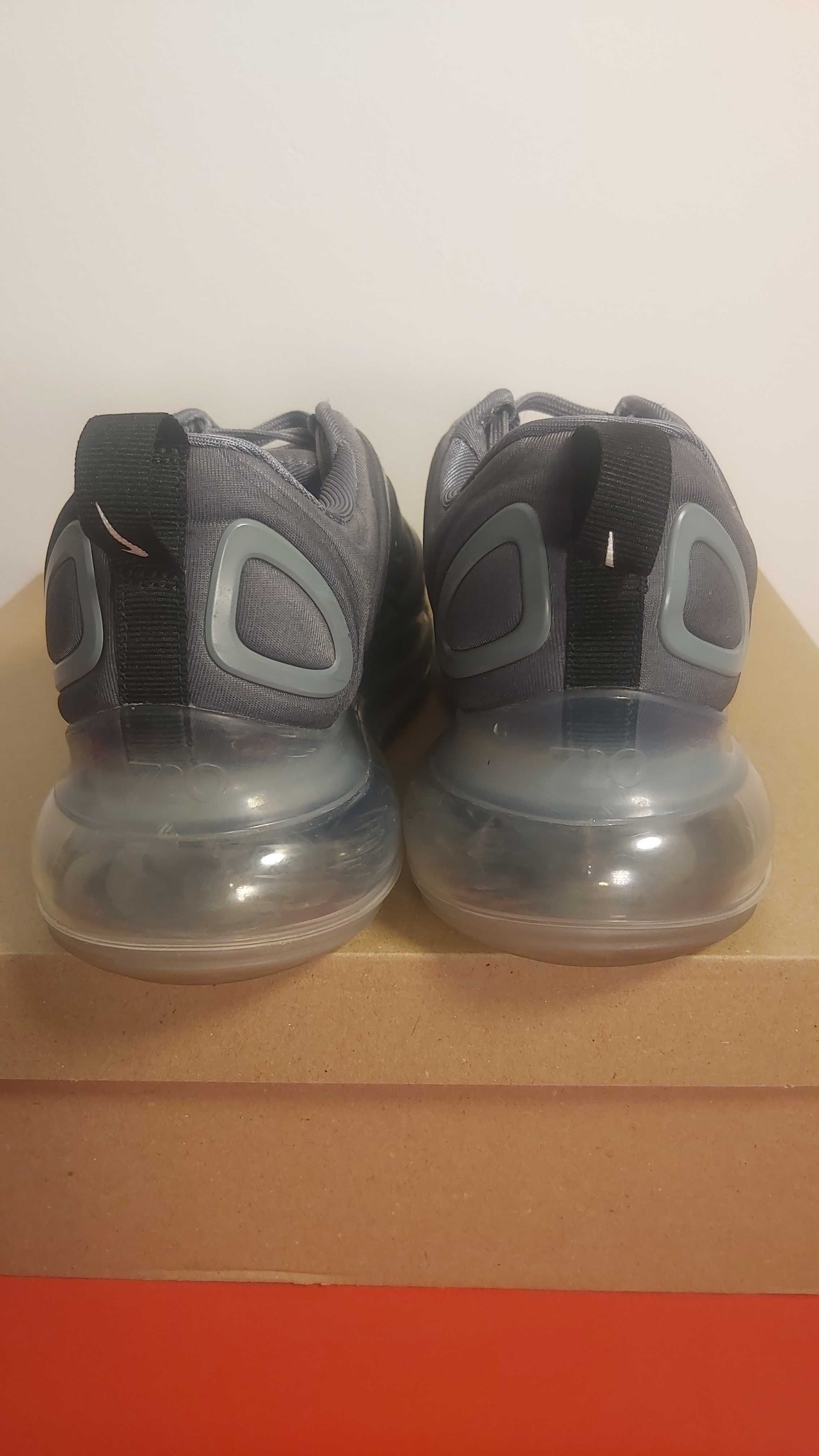 Nike Air Max 720 "Carbon Grey" - Номер 38.5