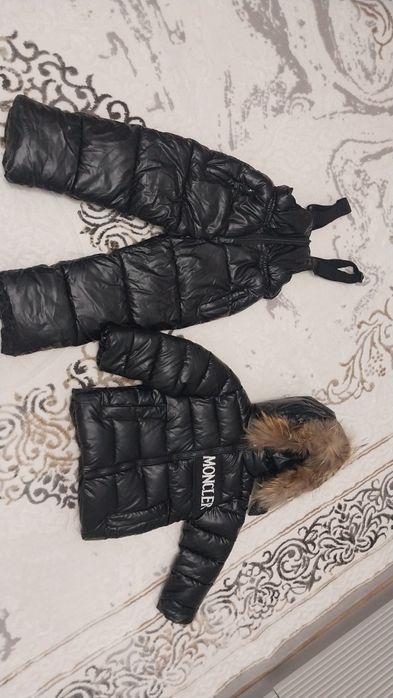 Детская зимняя куртка.