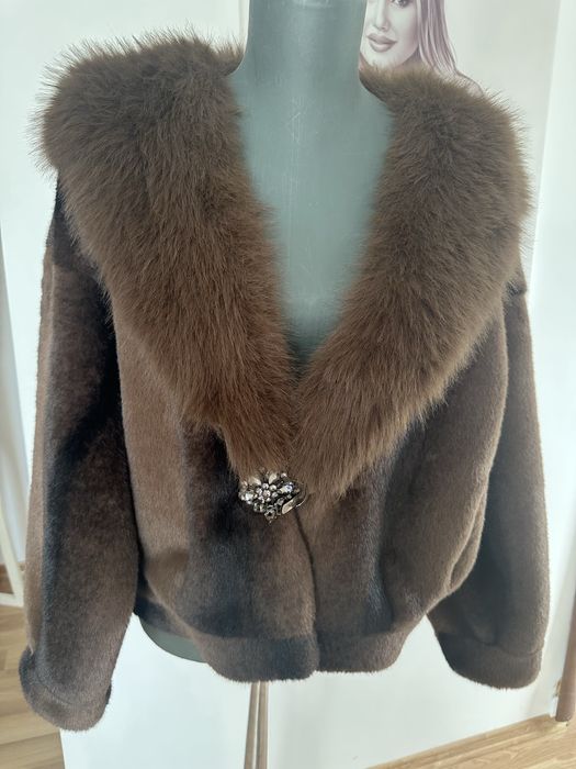 Haina blana artificiala