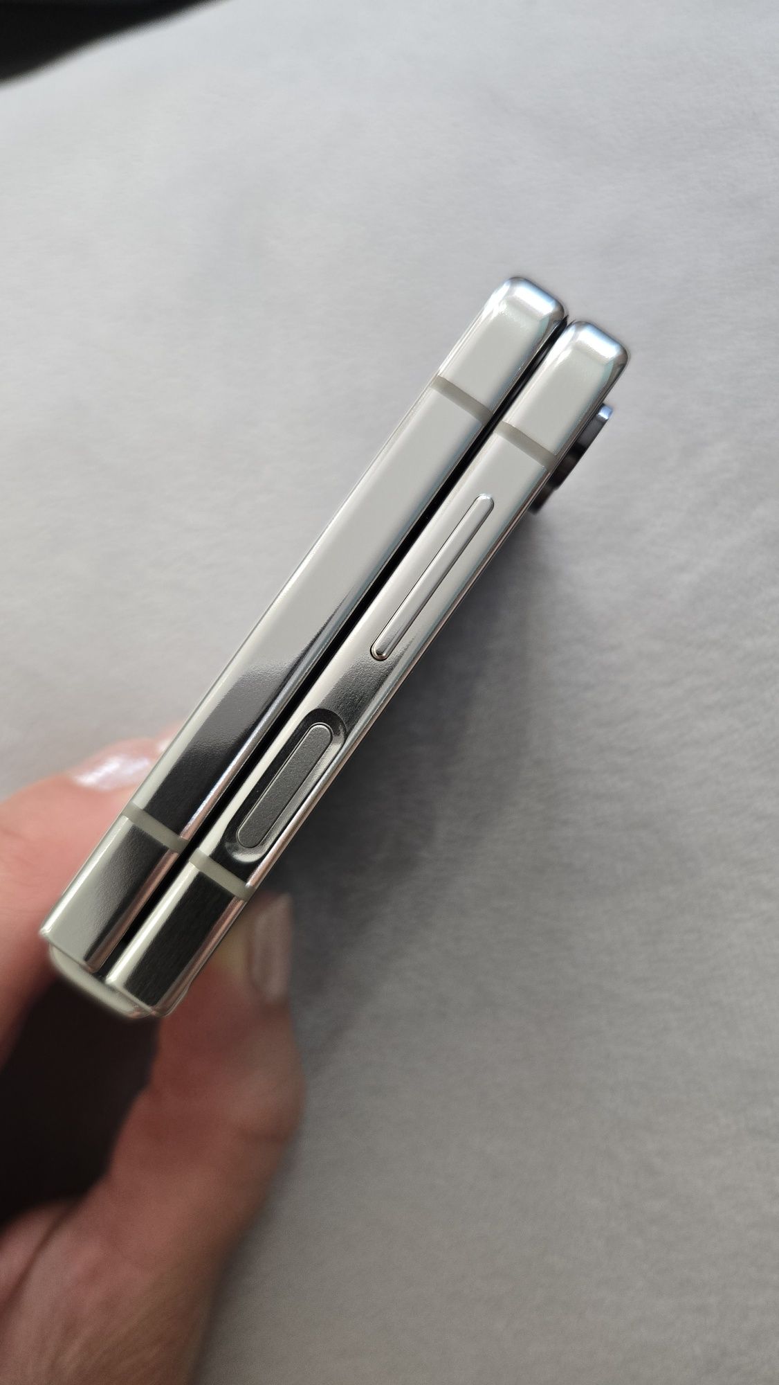 Samsung Z flip 5 512 GB