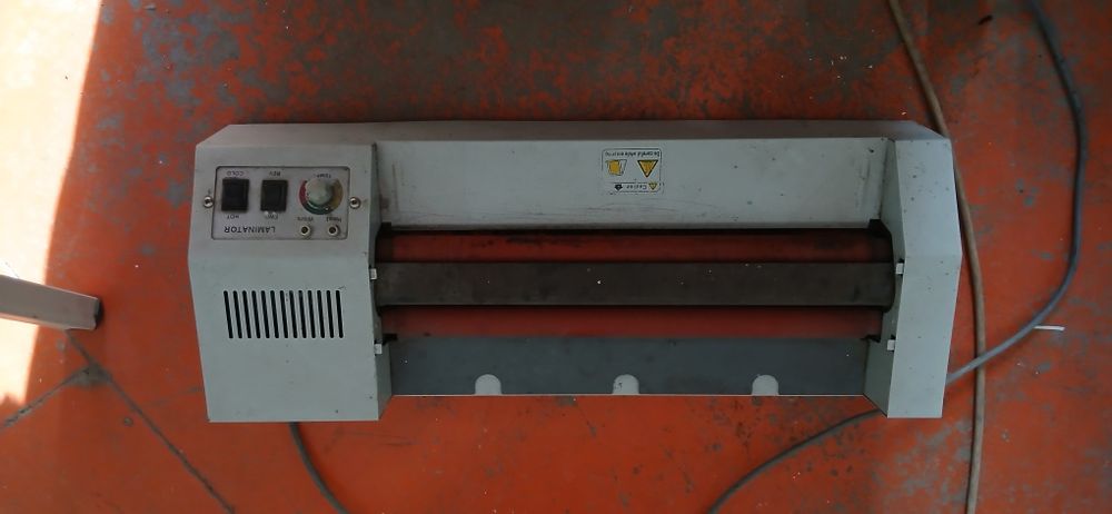 Ламинатор сатылады