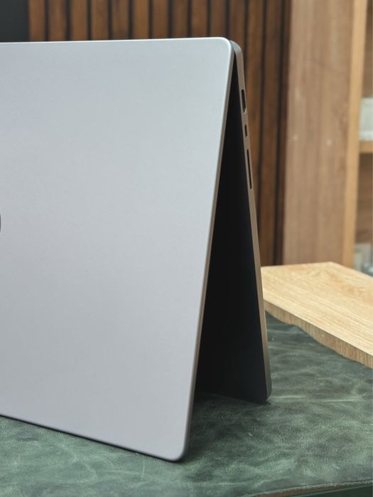 MacBook Pro M1Pro chip 16/1TB 16dyum