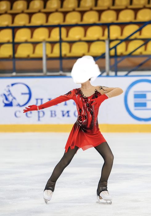 Платье для фигурного катания