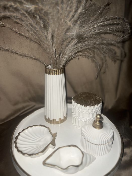 Gipsdan yasalgan decor buyumlar