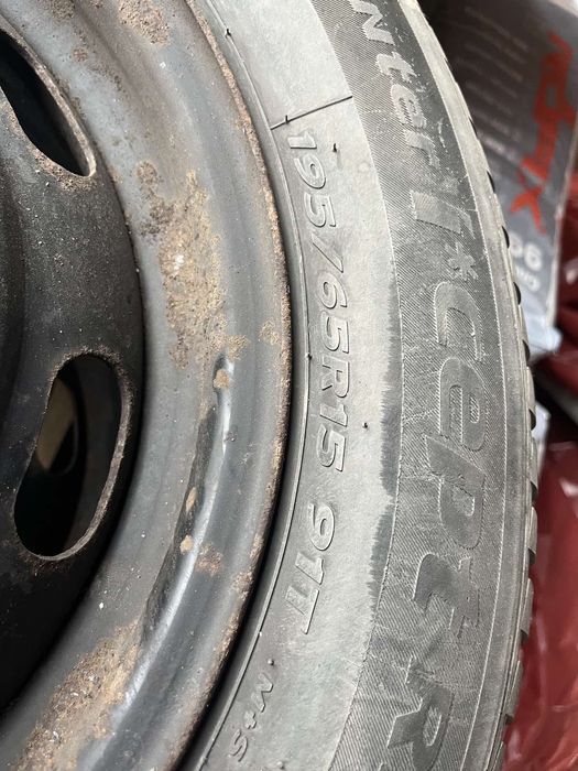 4 зимни гуми 195/65/15