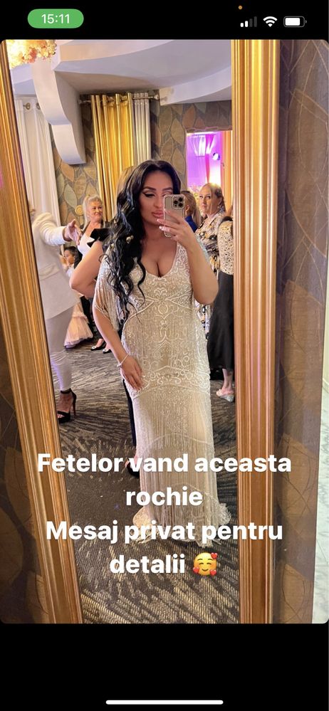 Rochie batuta in pietre