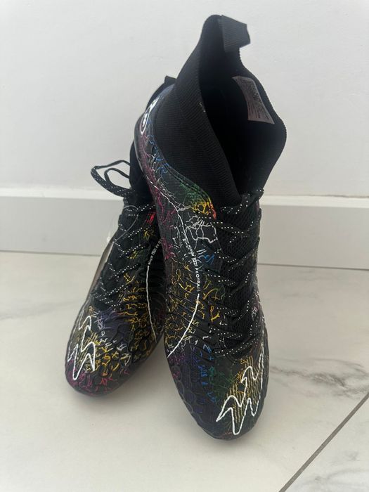 бутсы новые 42-43 размер