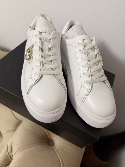 Adidas din piele Pinko