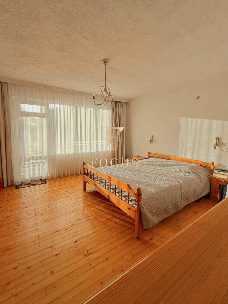 Продава се Етаж от къща в Пловдив, Коматевски възел - 140 кв.м за 1786 €/кв.м - Снимка #4