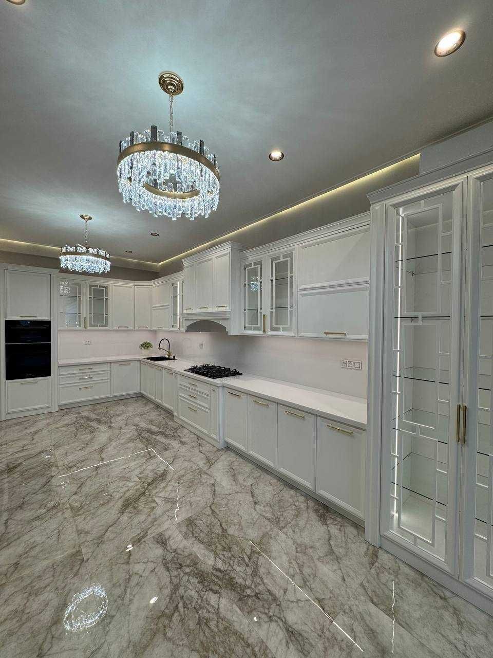 Элегантный особняк Альфраганус, рядом с ГАИ 4.6 соток 600м2