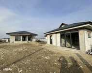 Casa semifinisata 195mp+2000mp teren, zona Volovat, Radauti