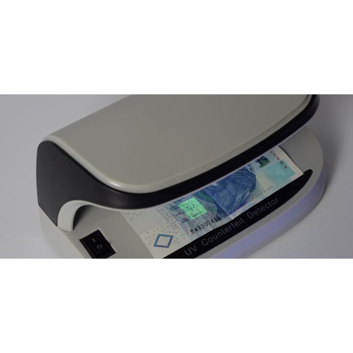 Детектор за банкноти, проверка на банкноти, детектор за фалшиви пари