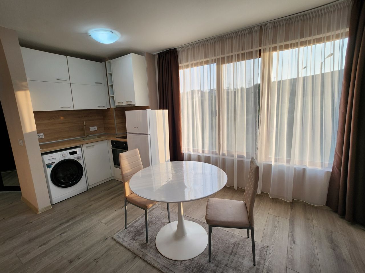 Продава се Ателие в Бургас, Меден рудник - зона Д - 44 кв.м за 1444 €/кв.м - Снимка #4