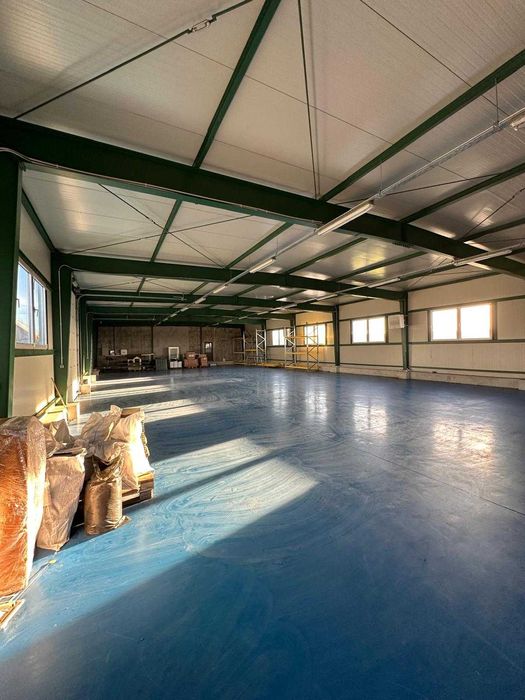 Hala si birouri 568,77 mp de inchiriat Cumparatura Suceava