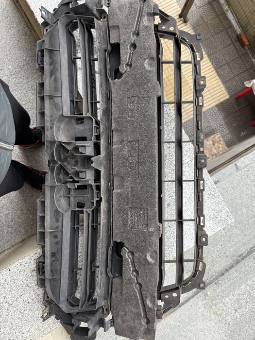 GRILÂ RADIATOR+ EMBLEMÂ AUDI A4 B8 2012-2015 ,8k0853651EQP