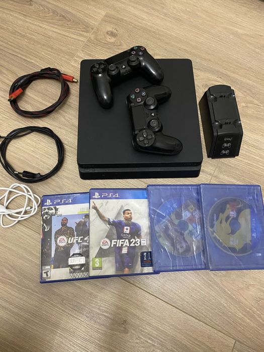 Playstation Slim 4, Плейстейшн 4