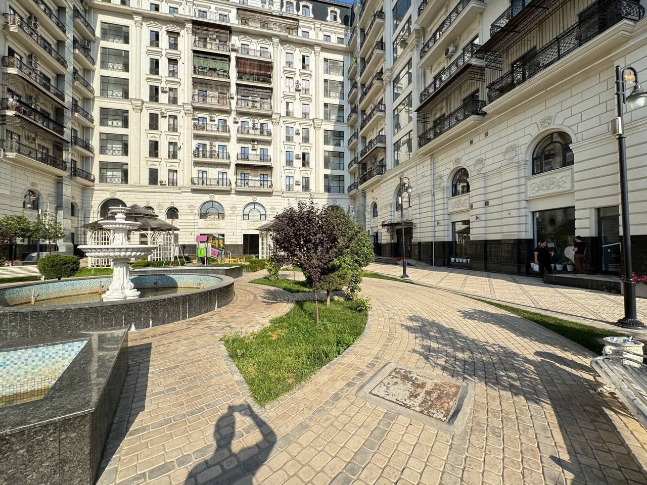 Продается 4х комнатная квартира в комплексе КАЗАХСТАН