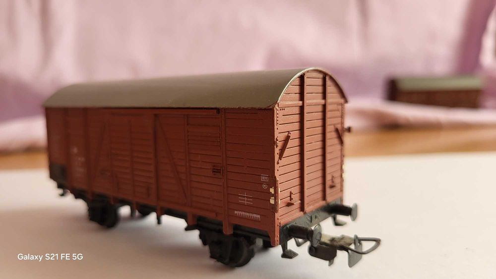 Piko H0 5/6446/010 vagon marfă acoperit Tonnendachwagen 112 8404-3 DR