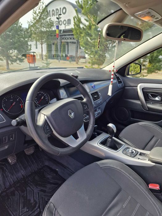 Vând Renault Laguna 2011 1.5 DCI