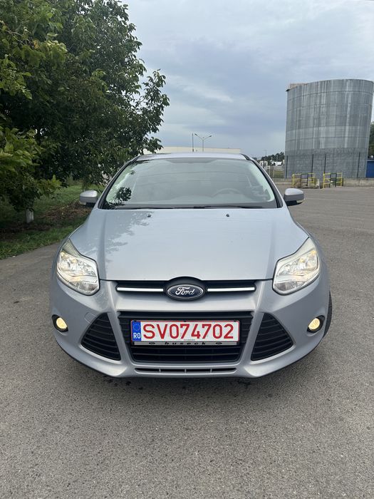 Ford Focus mk3 2011 1.6i  Euro5 consum5%