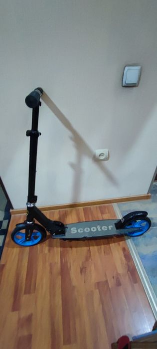 Самокат В хорошем состоянии