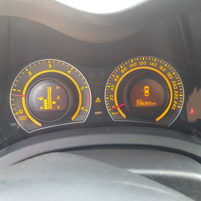 Vând TOYOTA AURIS 2008 Diesel