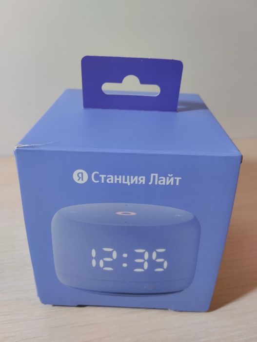 Продам умная колонка Алиса