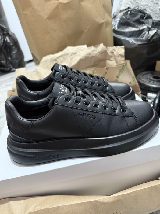 Guess elba black