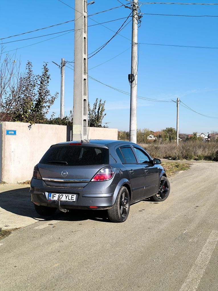 Opel Astra h sri 1,7cdti 2004