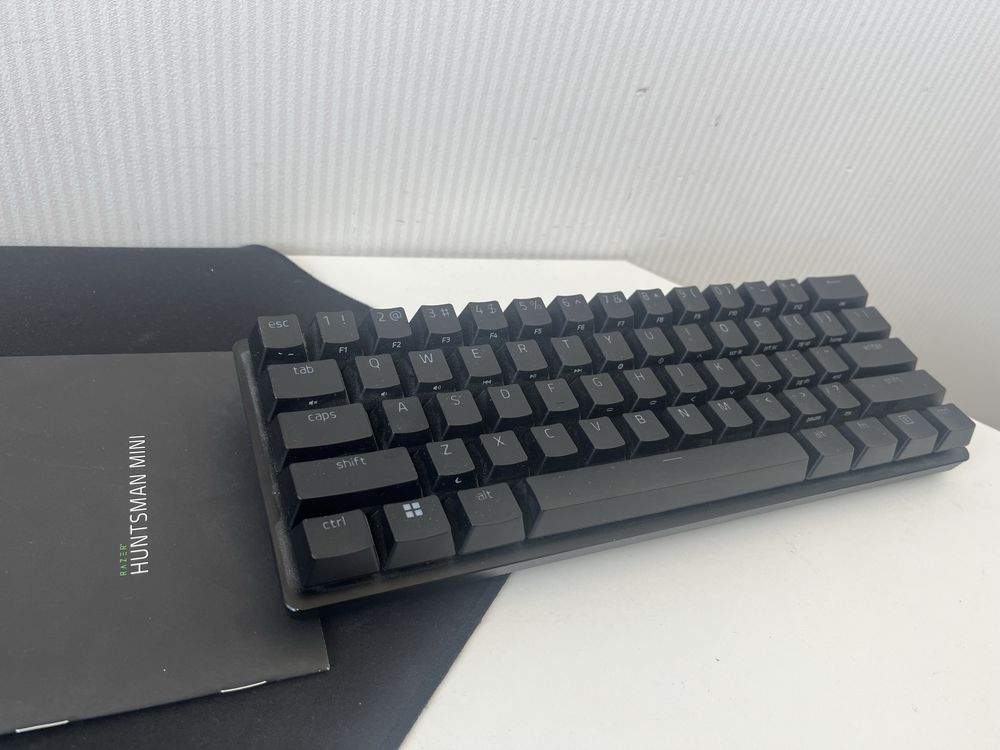 Razer Huntsman Mini- нова, без опаковка!