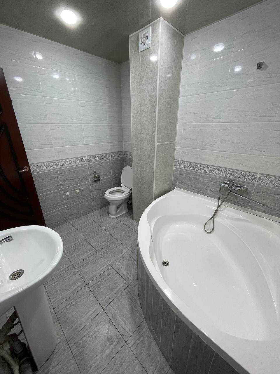 Сдаётся 4 ком квартира в Юнусабаде рядом с метро Шахристан Реално фото