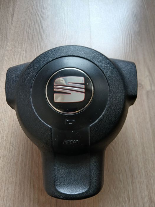 Продава се еърбег за волан – SEAT (оригинален)