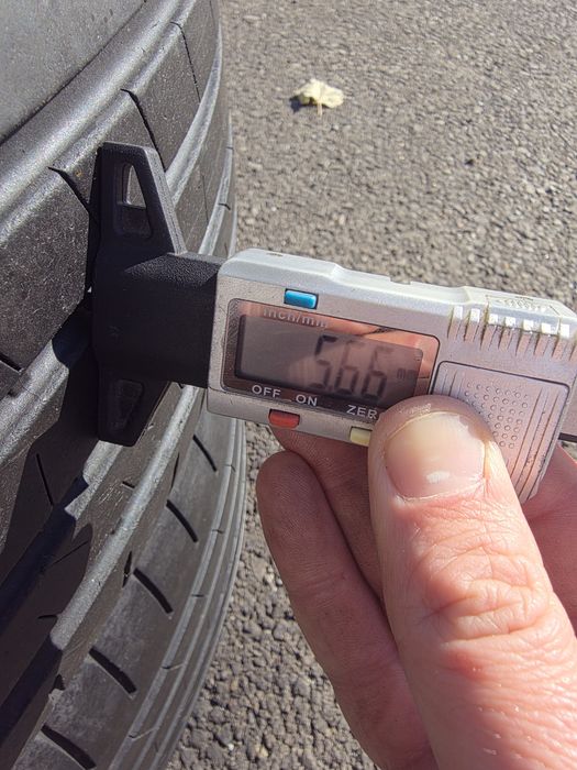 Anvelope Vara Bridgestone 2019 235 50 R19