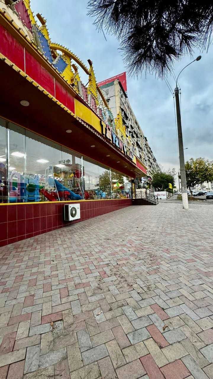 Аренда здания, под офис, шоурум, магазин, кафе. Напротив ПАРКЕНТСКОГО