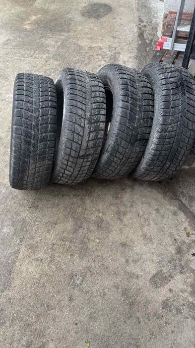 Зимни Гуми с джанти за Toyota Land Cruiser 120