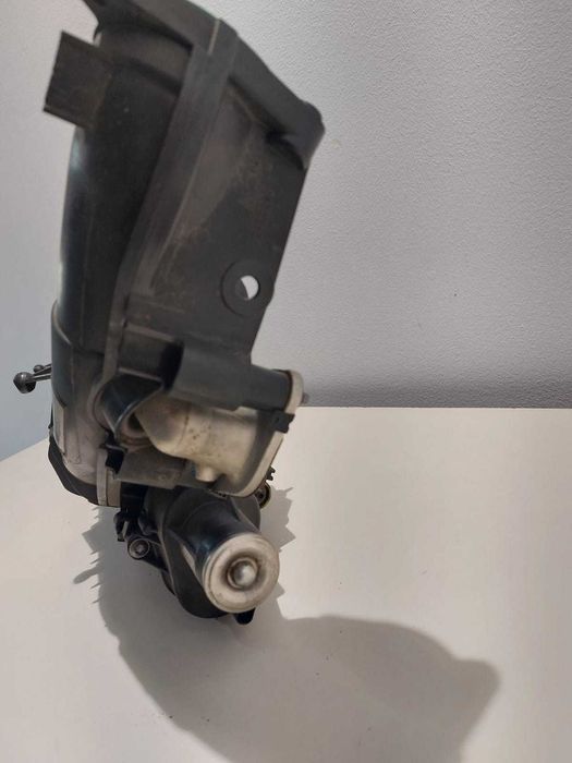 Galerie admisie BMW motor B57