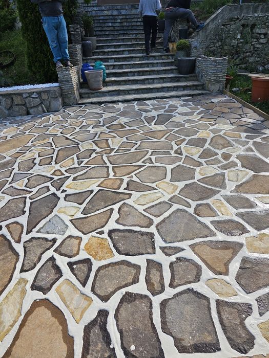 Piatra naturala si montaj