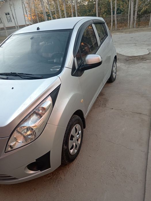 Spark sotiladi 2014 yil