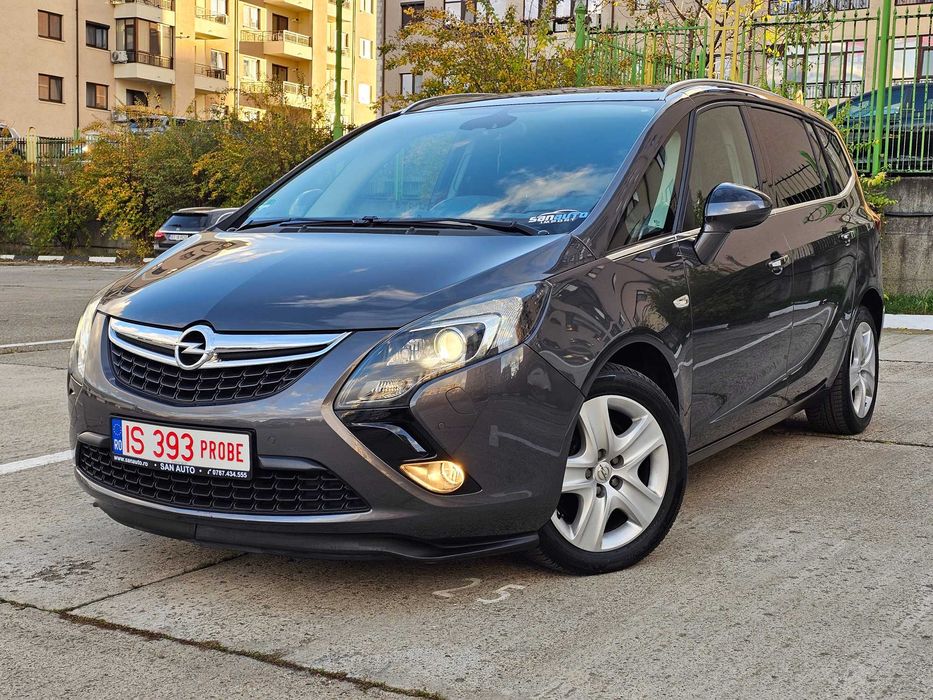 Opel Zafira 7 locuri 2012 2.0 CDTI 165 CP euro 5 / RATE fara avans